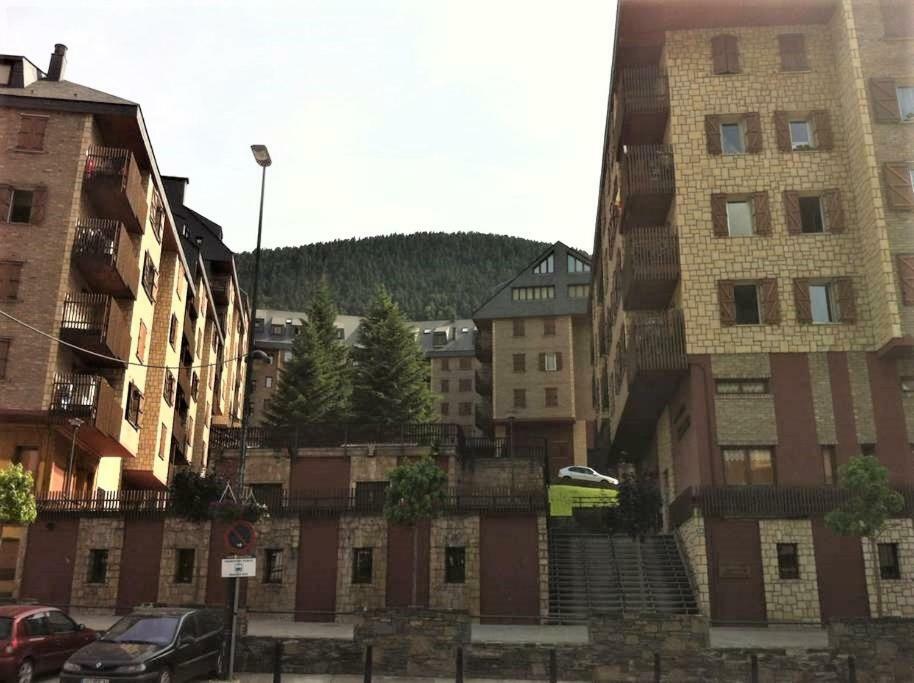 Eraclau - Eth Slalom En Sapporo Vielha Apartment Exterior photo